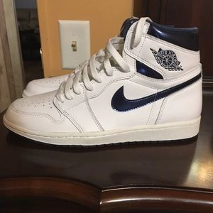 Air Jordan 1 Metallic Navy